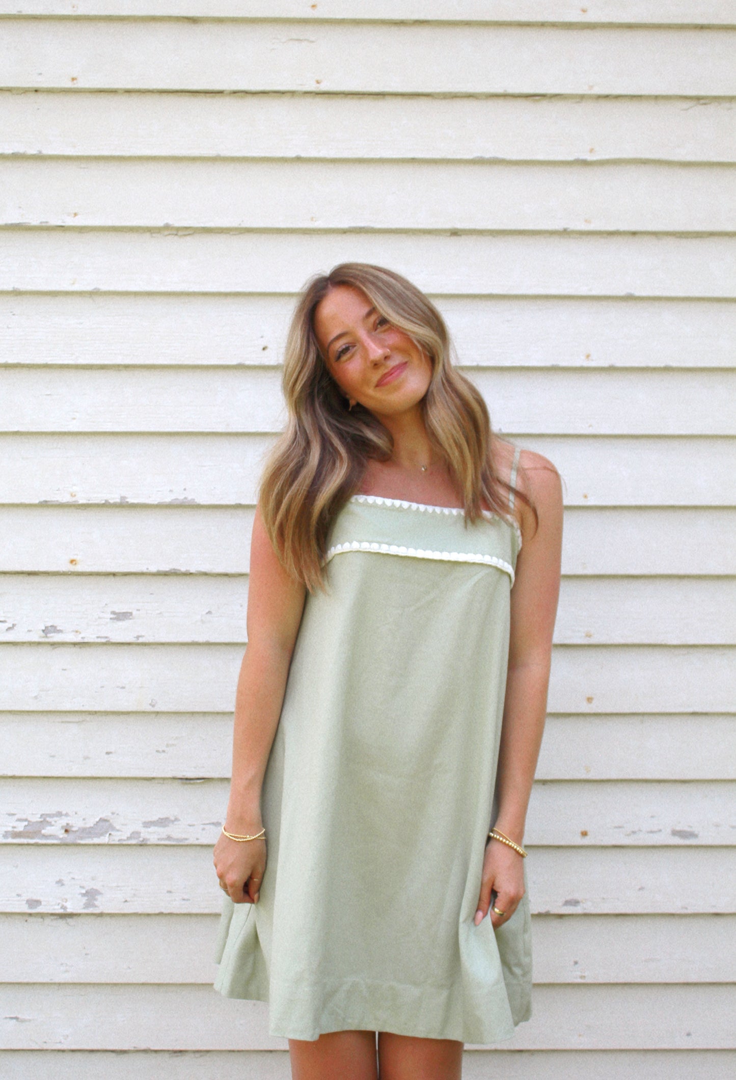 iris stitched detail dress